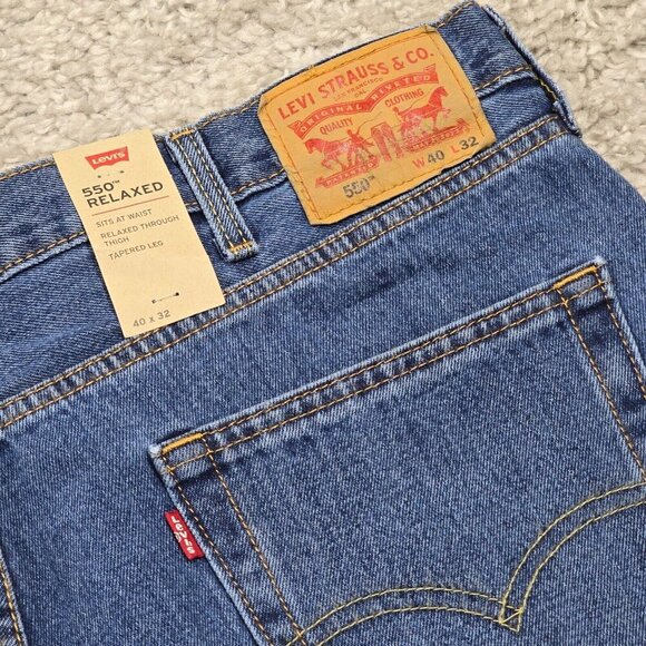 Levis 550 Jeans Men 40x32 Blue Relaxed Taper Fit Medium Wash Cowboy Biker Denim - Picture 4 of 12